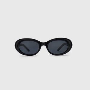 Blue Elephant (shared Gentle Monster manufacturer) - Black Oval Sunglasses